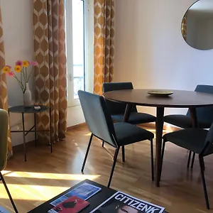 Le Bain De Soleil Luxury 2 Bedrooms Centre Apartment